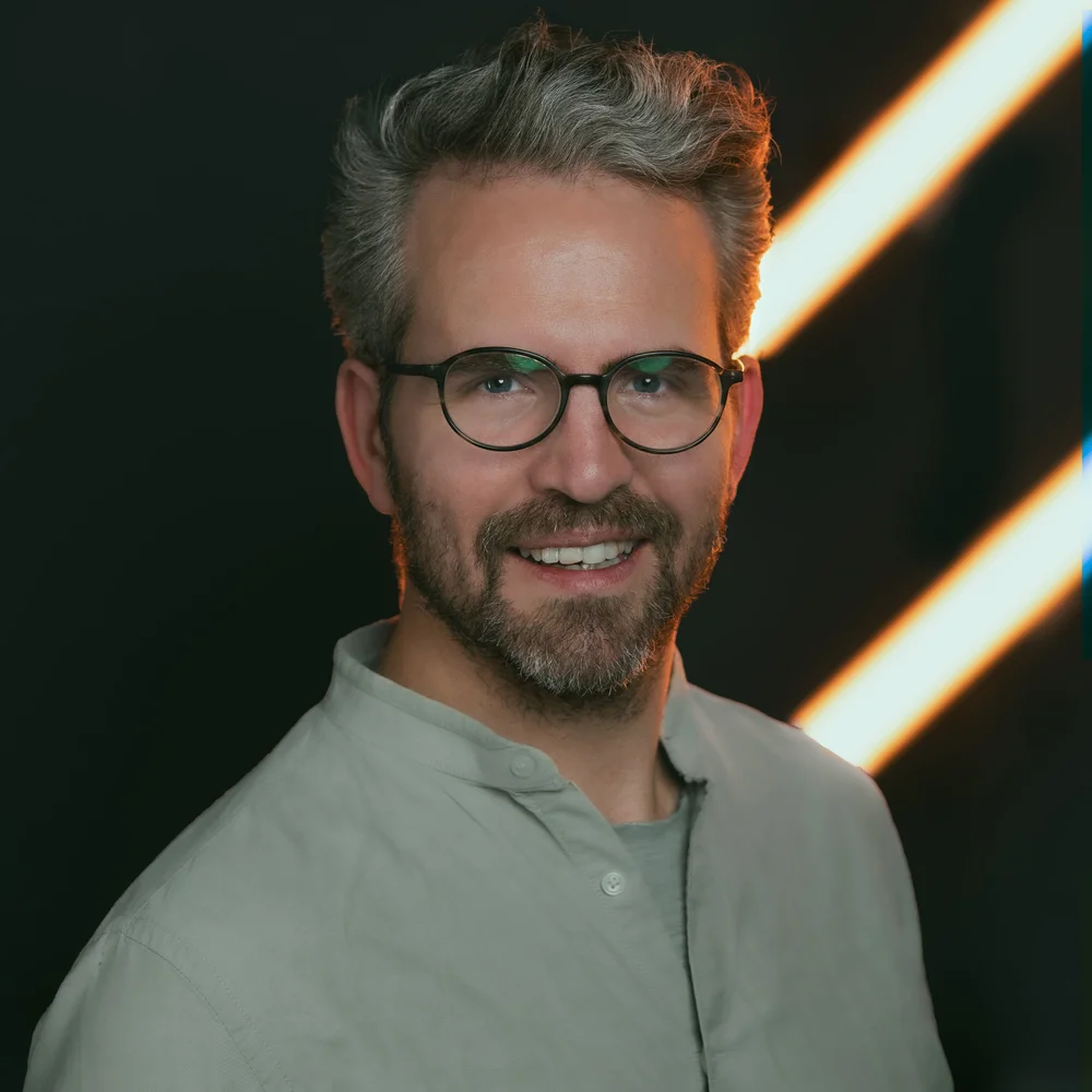 Daniel James Aadne, Daglig leder og produsent